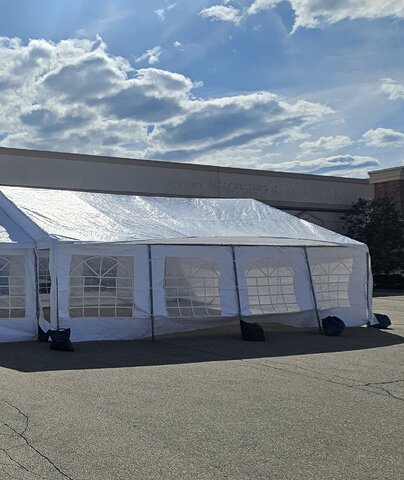 20 X 30 tent w/ side panels